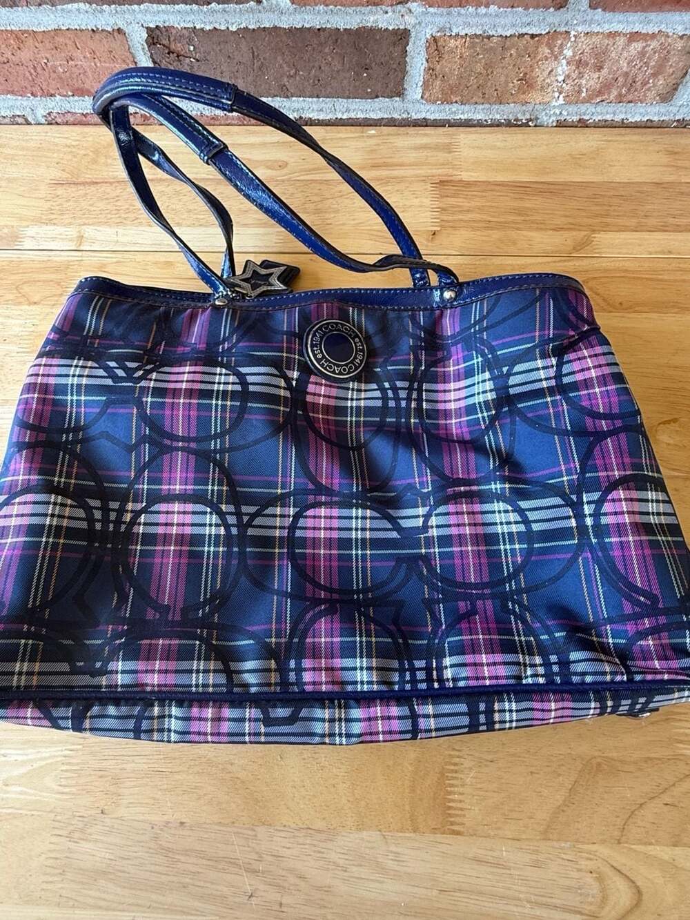 Coach Madison Navy Plaid Signature C Kiss Lock Satchel Handbag F20011